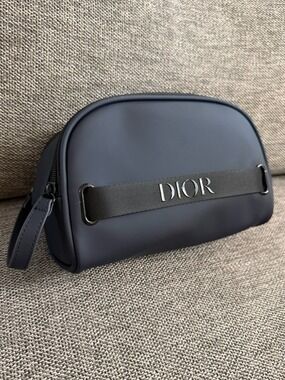 DIOR Men's Toiletry Pouch Travel Bag Navy Blue Authentic Sauvage New